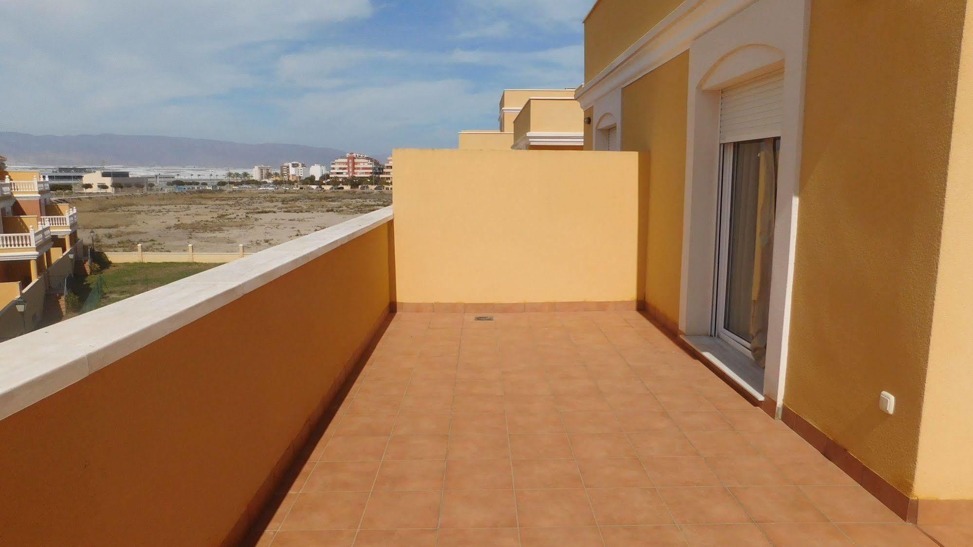 Apartamentos Playamar Roquetas de Mar Kültér fotó